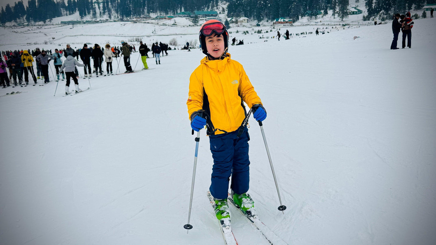 How to Learn Skiing in Gulmarg: A Comprehensive Guide