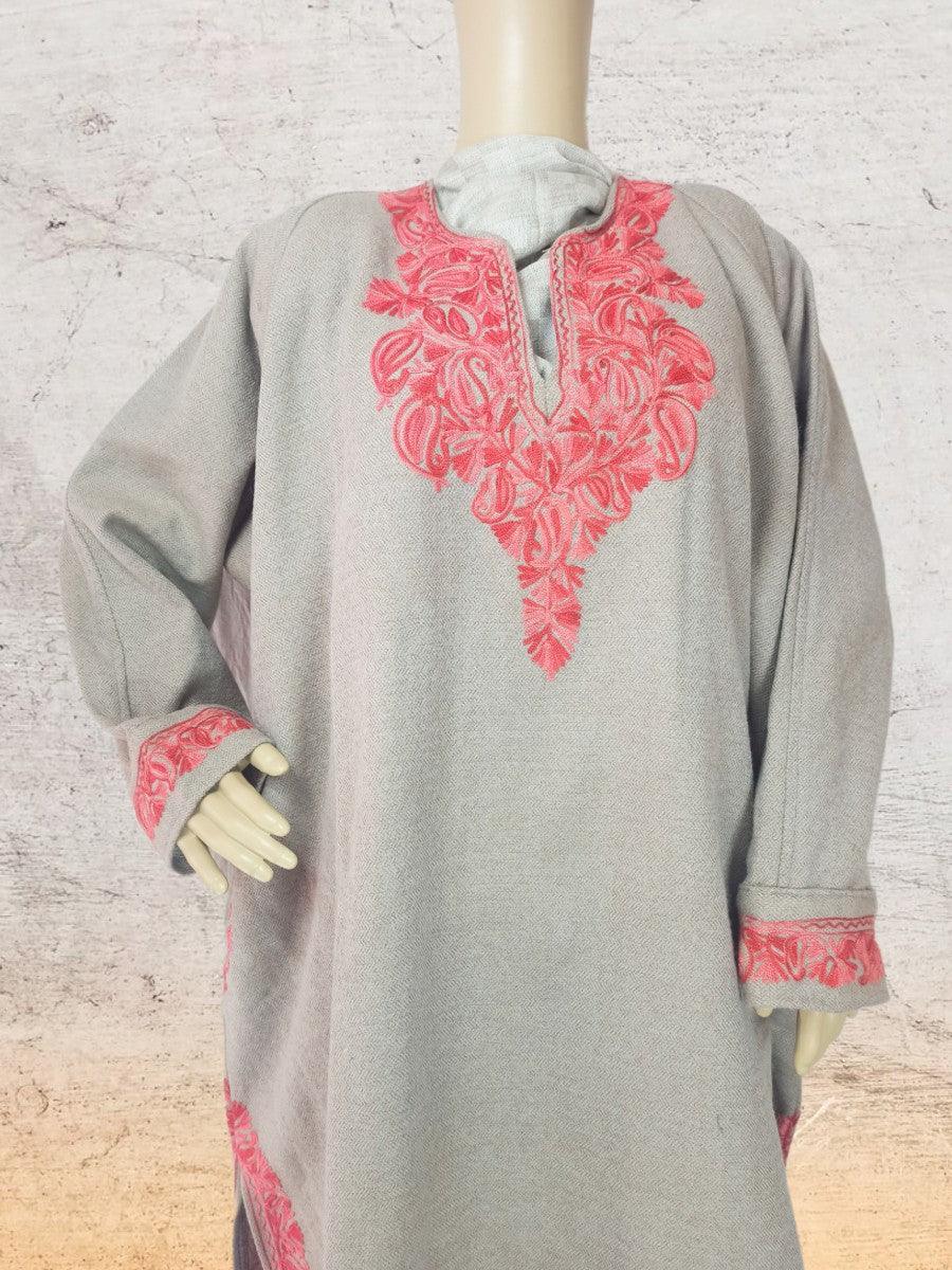 Women Yak Wool Faran | XXL Cream | V Neck - ZANSKAR ARTS