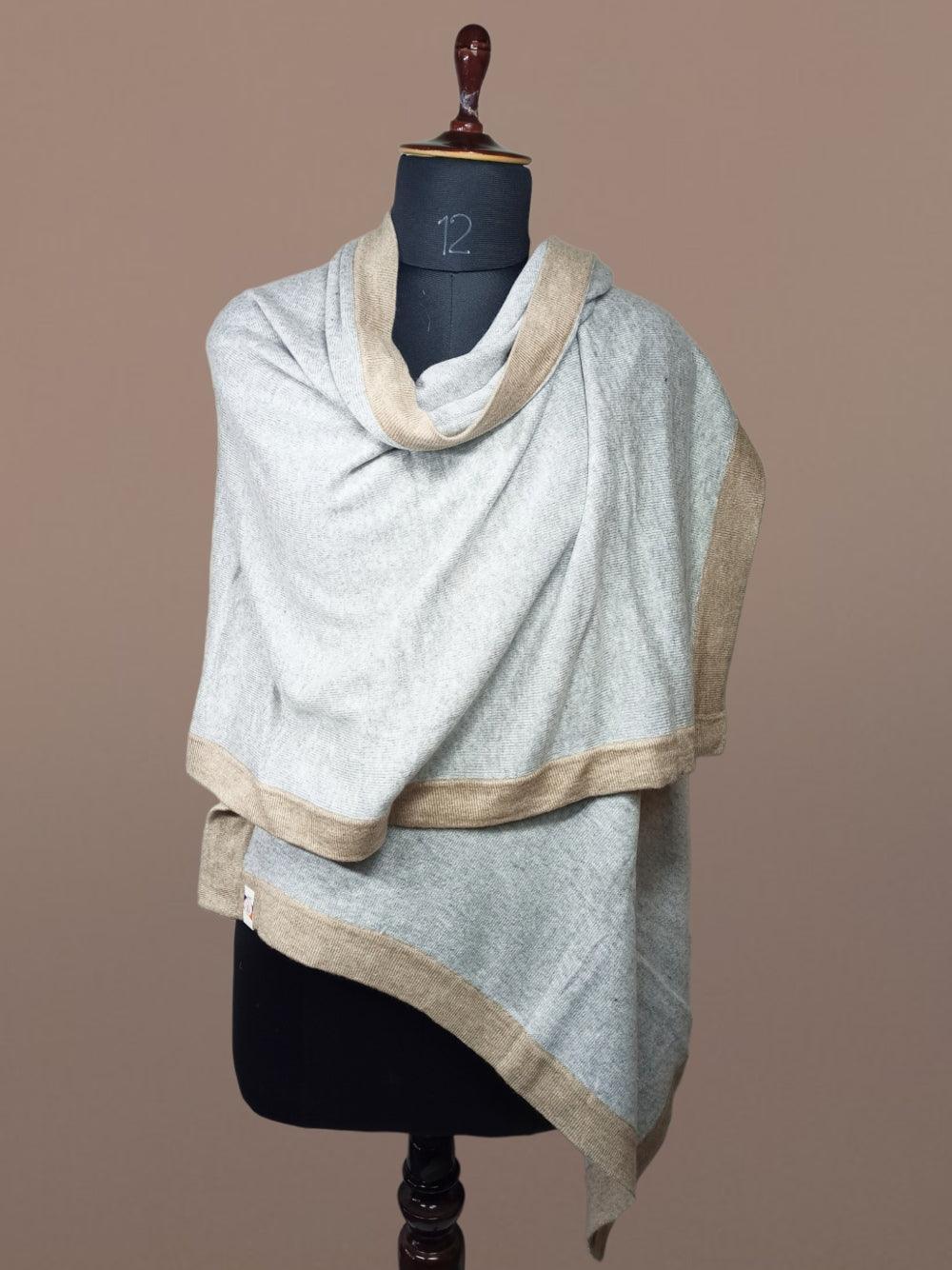 Pashmina Stole | Border Stole | Ladies Reversible Stole - ZANSKAR ARTS