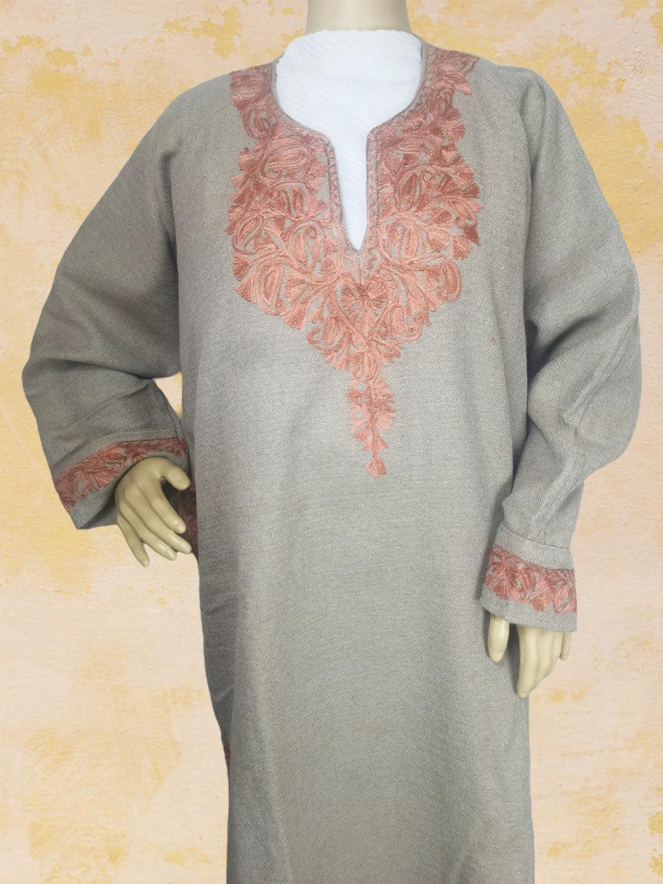 Women Yak Wool Faran (Pheran) | XXL Cream | V Neck - ZANSKAR ARTS