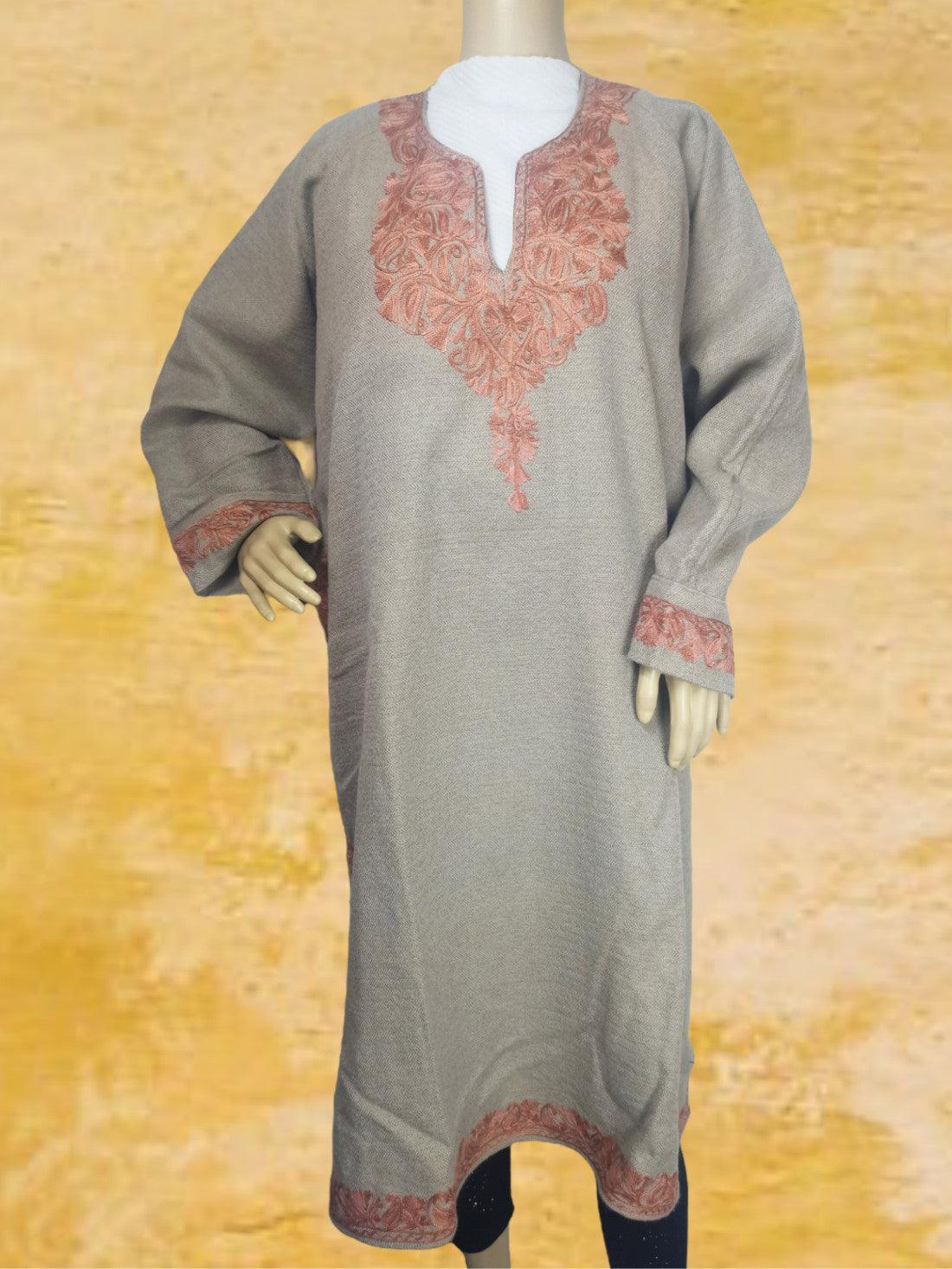 Women Yak Wool Faran (Pheran) | XXL Cream | V Neck - ZANSKAR ARTS