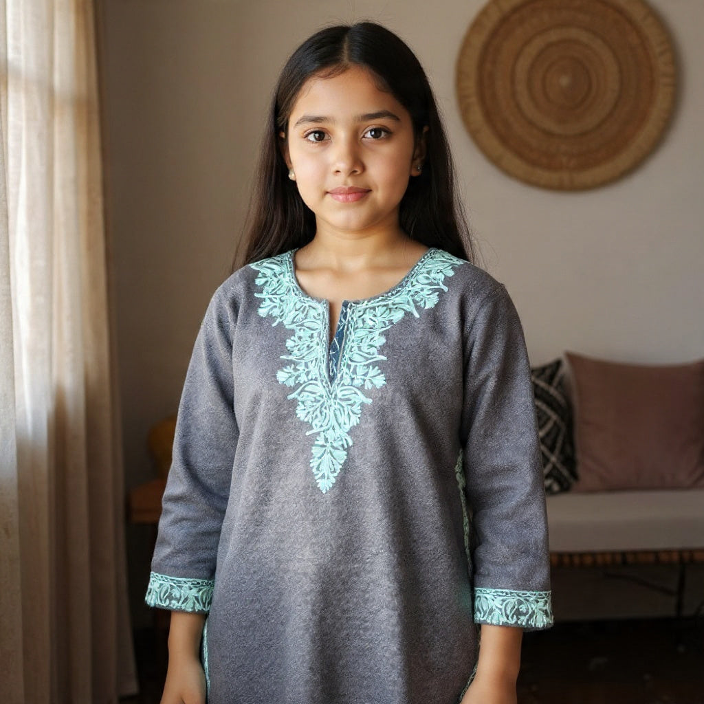 Kids Yak Wool Faran (Pheran) | S Grey | V Neck