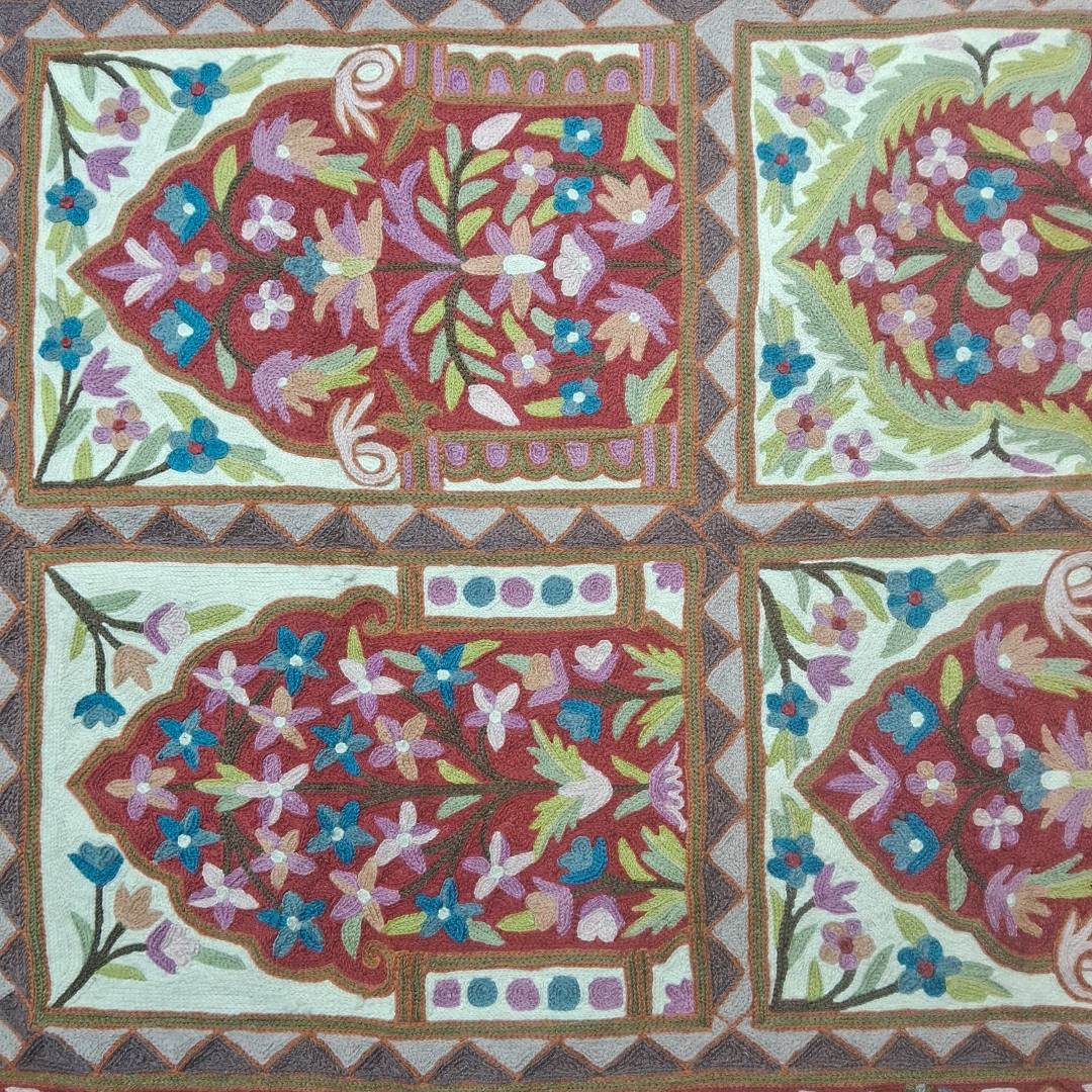 Hand Aari  Embroidered Chain Stitch | Rugs & Wall Hanging | 3ft/5ft