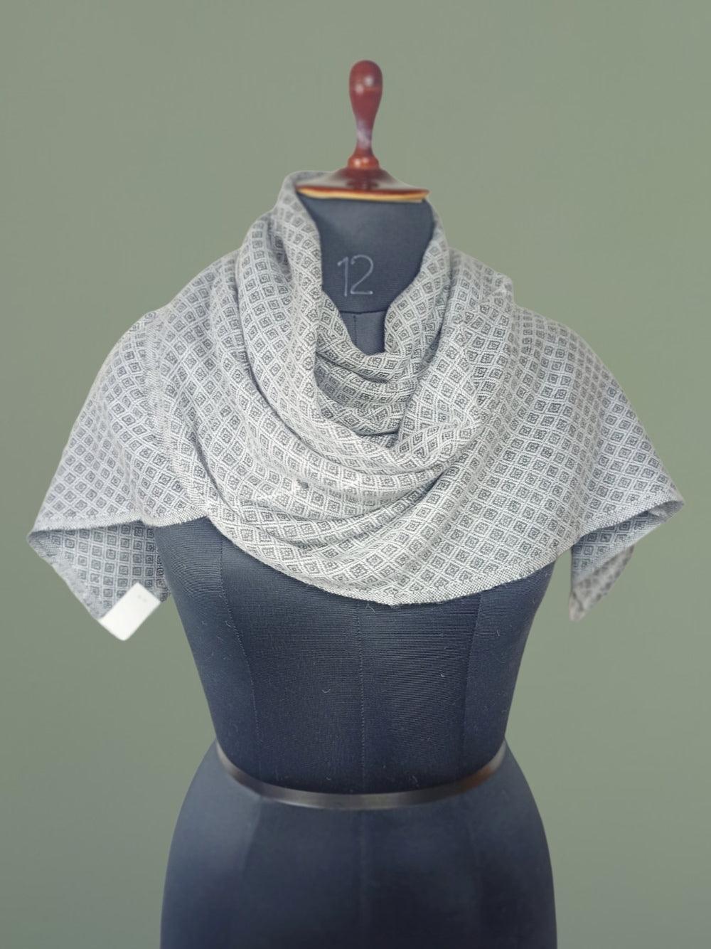 Women Pashmina Stole | Reversible Stole | Soft Stole - ZANSKAR ARTS